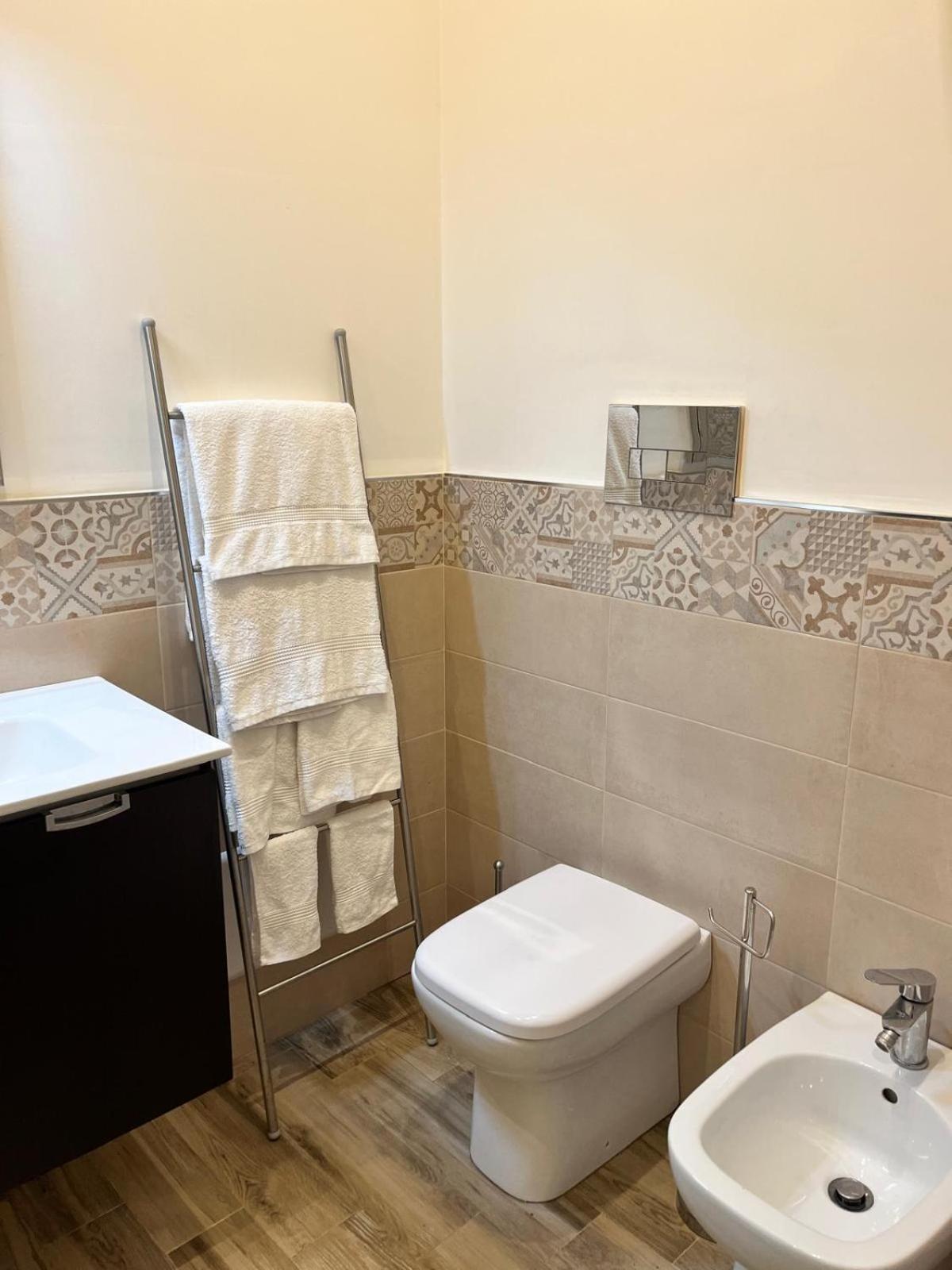 Immacolatella Guest House Palermo Exterior foto